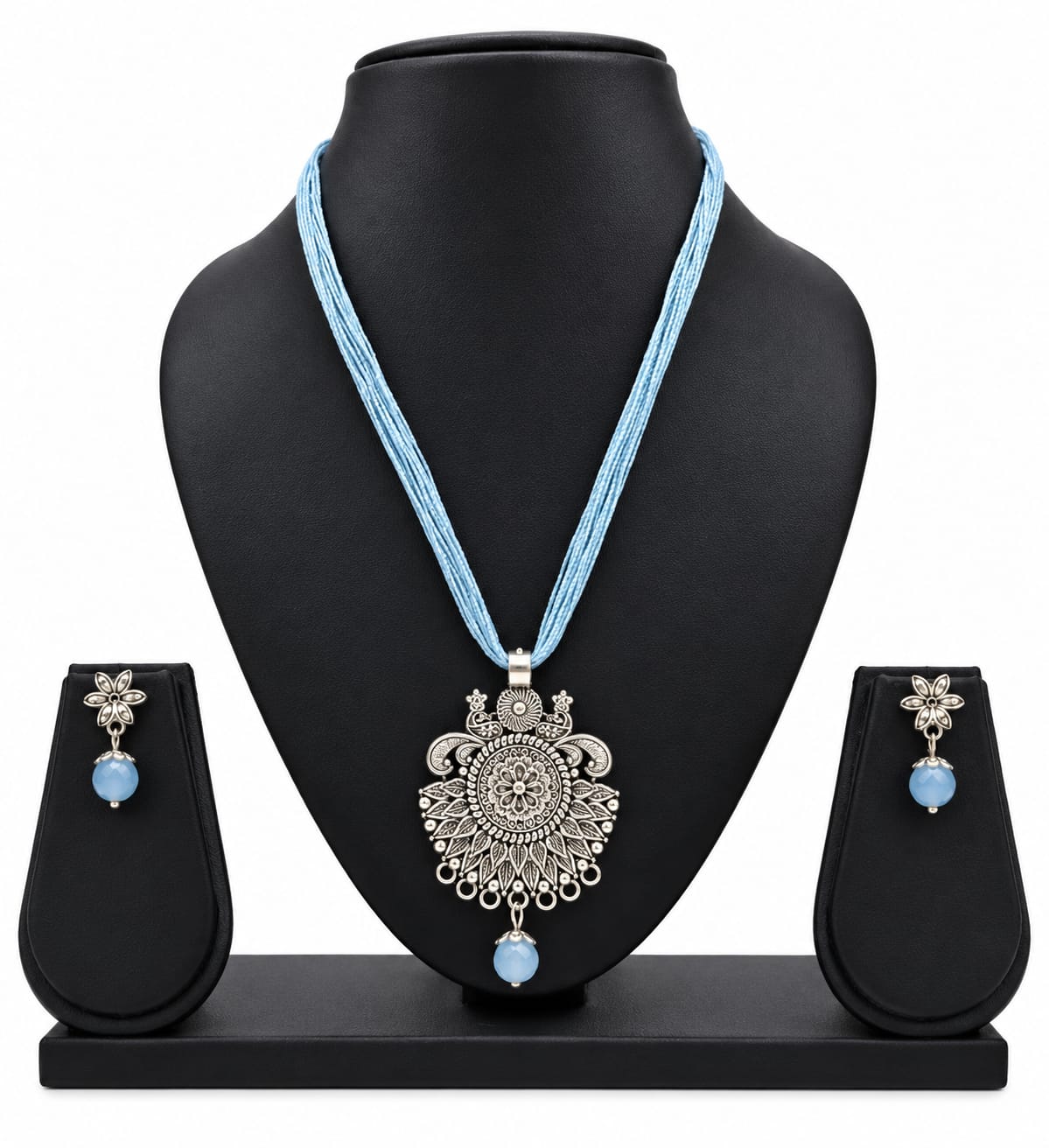 Dori pendant